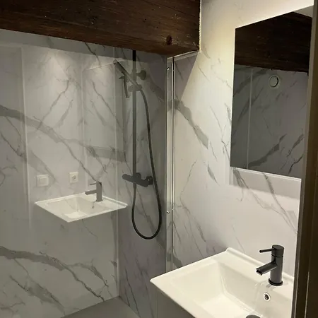 Апартаменты Orangerie *